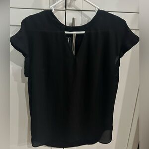 Fortune+Ivy keyhole top size S.